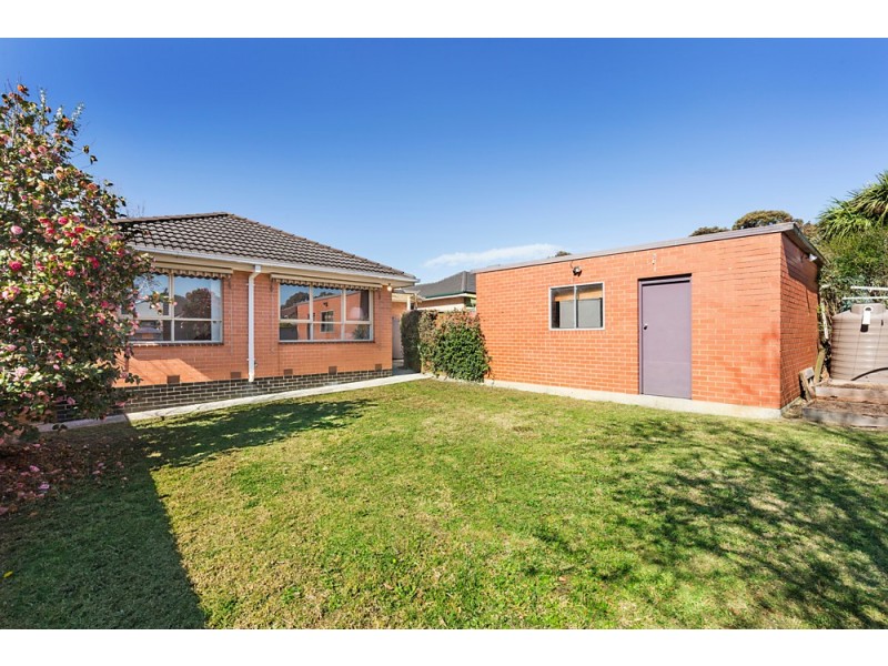 4 Avis Court, Forest Hill VIC 3131