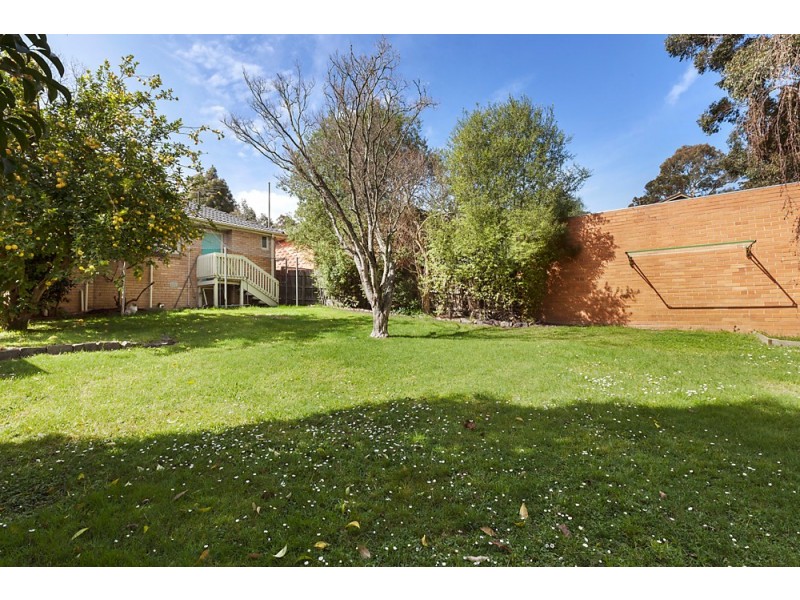 6 Irene Crescent, Mitcham VIC 3132