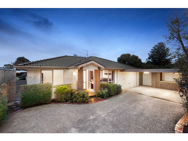 2/10 Owen Street, Mitcham VIC 3132