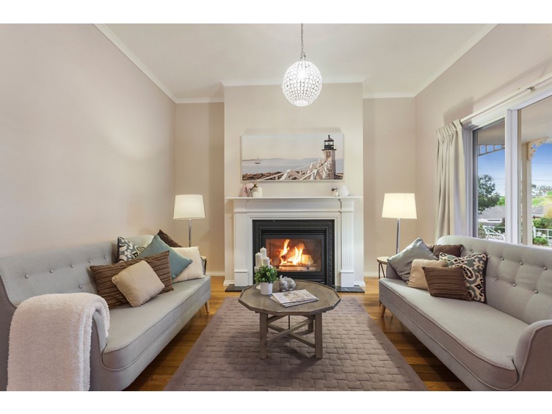 17B Sherbrook Avenue, Ringwood VIC 3134