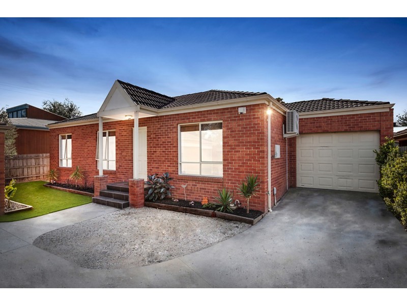 2/113 Springfield Road, Blackburn North VIC 3130