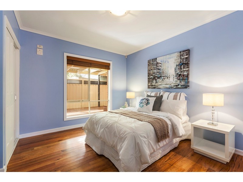 2/113 Springfield Road, Blackburn North VIC 3130