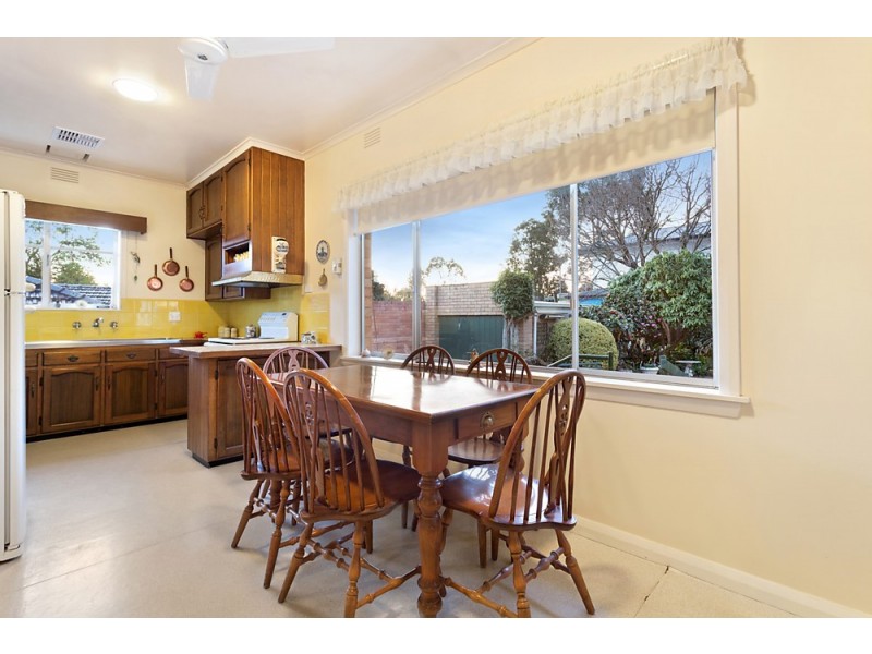 48 Alandale Road, Blackburn VIC 3130