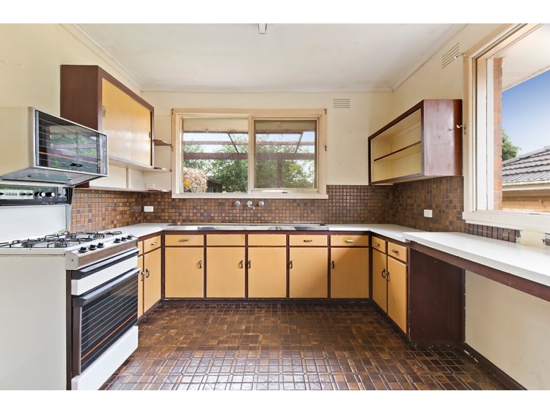 51 Denis Street, Mitcham VIC 3132