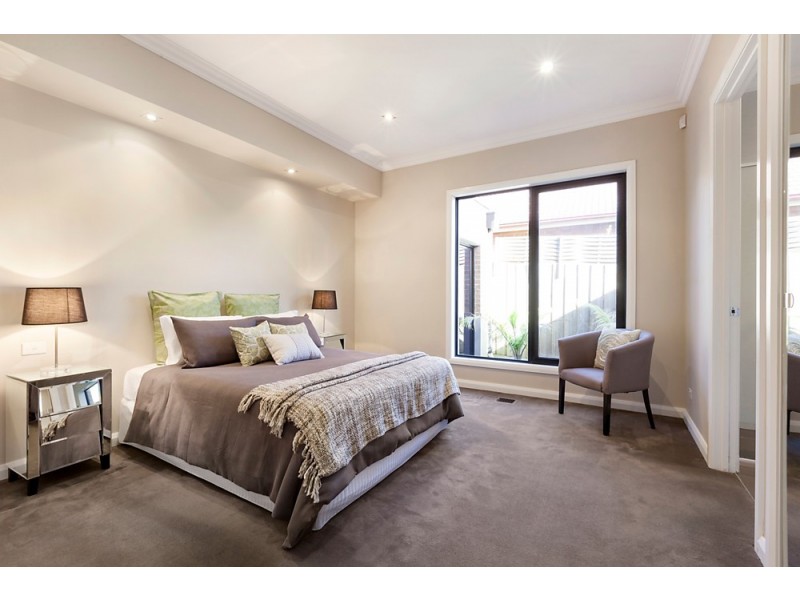 33 Abbeygate Street, Oakleigh VIC 3166