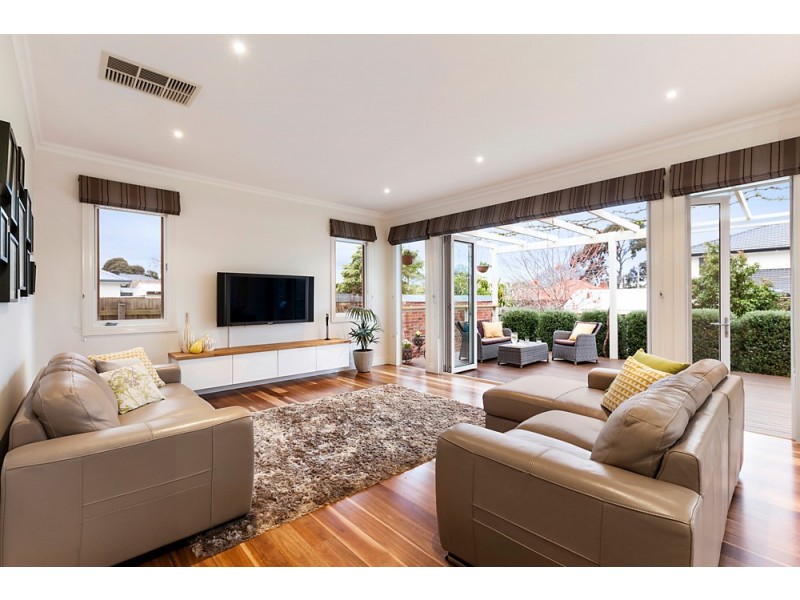 13 Wright Street, Blackburn VIC 3130