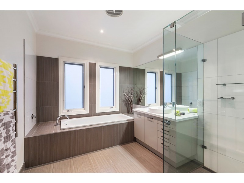 13 Wright Street, Blackburn VIC 3130