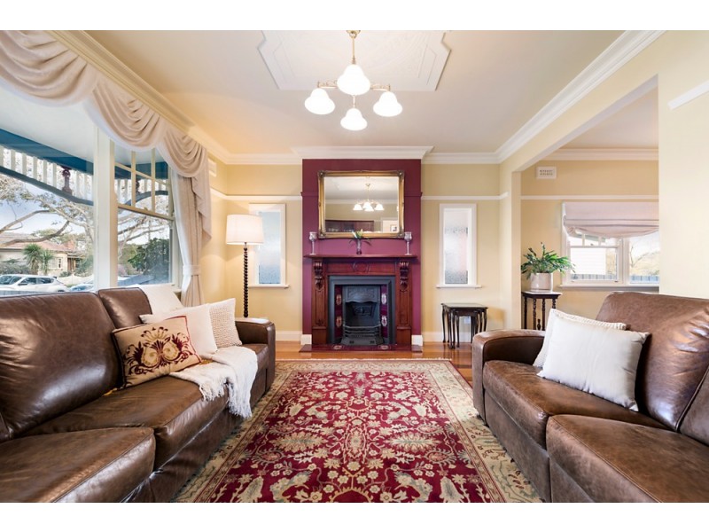 24 Malabar Road, Blackburn VIC 3130