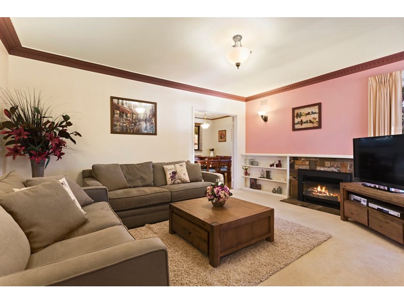 3 Barker Street, Blackburn South VIC 3130