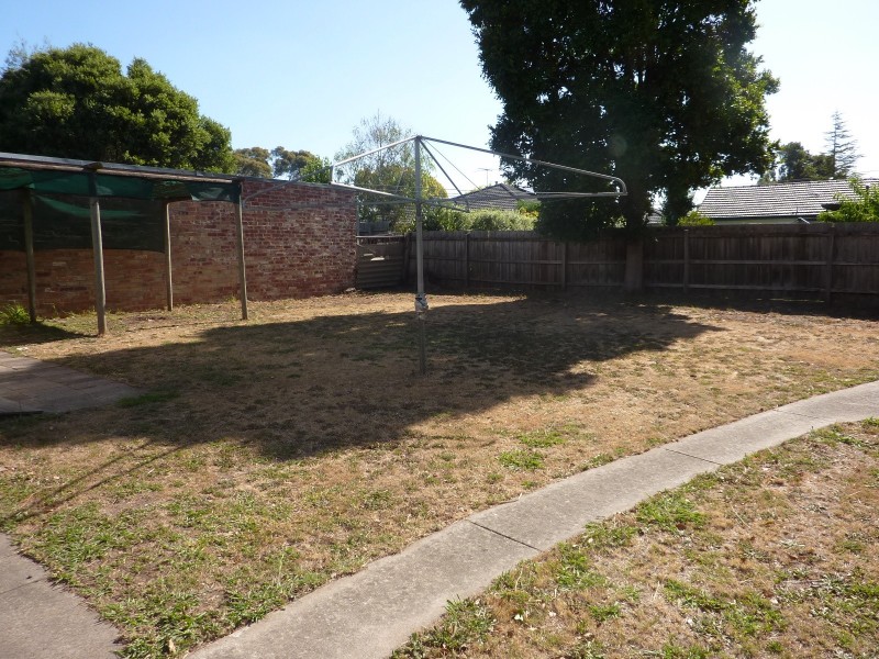 42 Pakenham Street, Blackburn VIC 3130