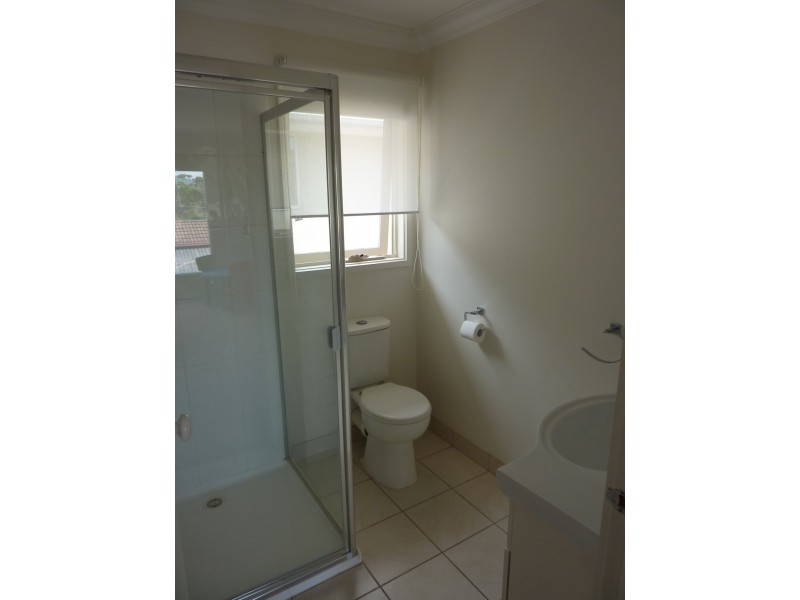 8 Manhattan Square, Vermont VIC 3133