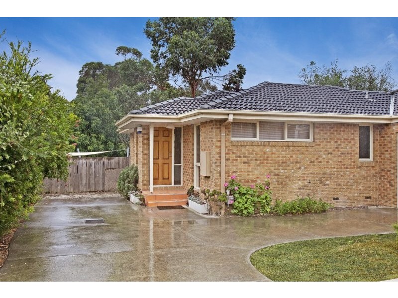2/229 Canterbury Road, Blackburn VIC 3130