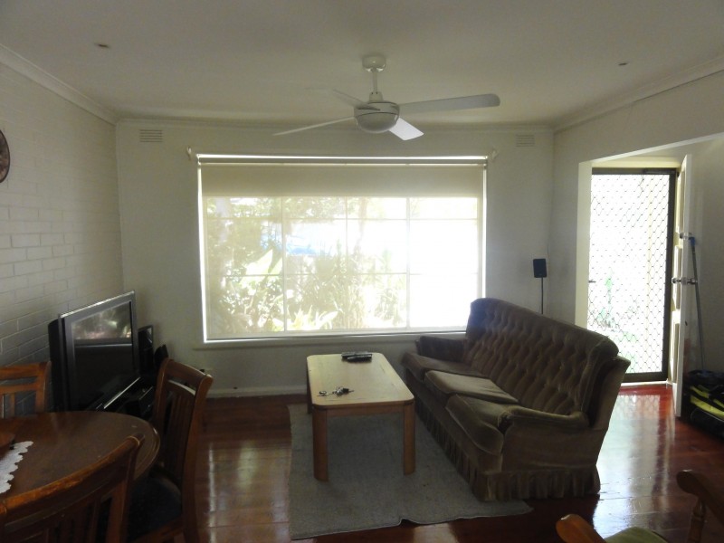 1/27a Laburnum Street, Blackburn VIC 3130