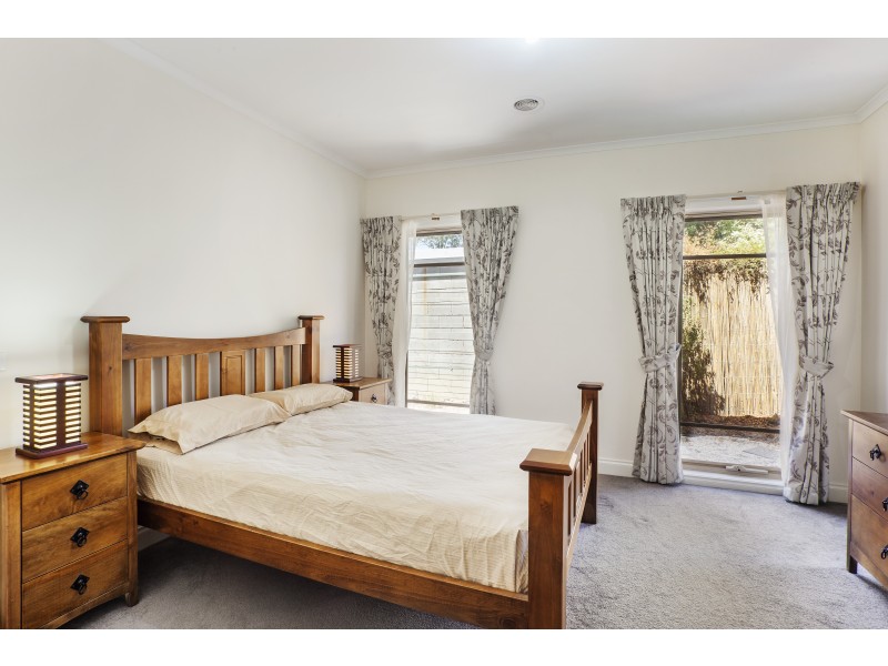 2/16 Merle Street, Blackburn North VIC 3130