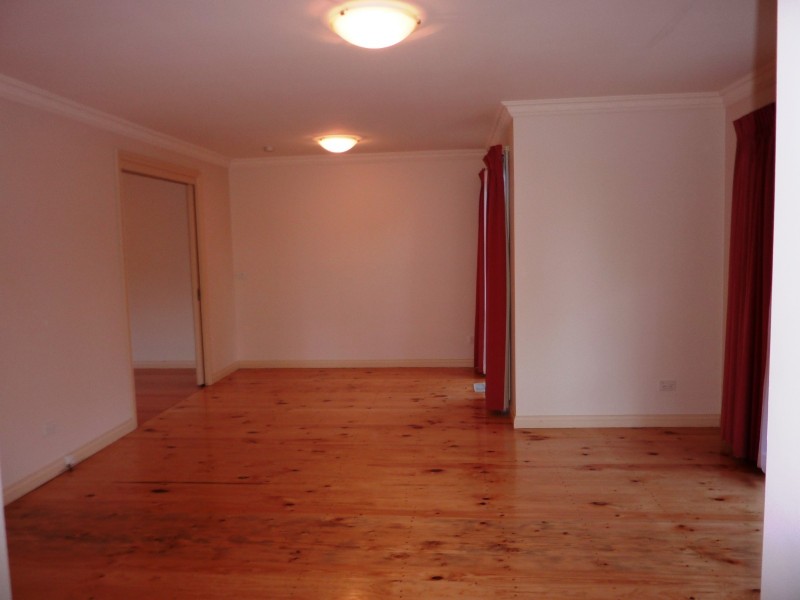 7 Derby Street, Blackburn VIC 3130
