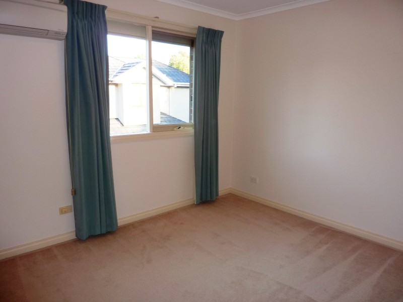 7 Derby Street, Blackburn VIC 3130