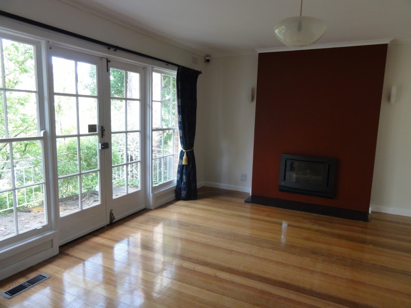 36 Alandale Road, Blackburn VIC 3130