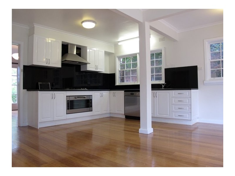 36 Alandale Road, Blackburn VIC 3130