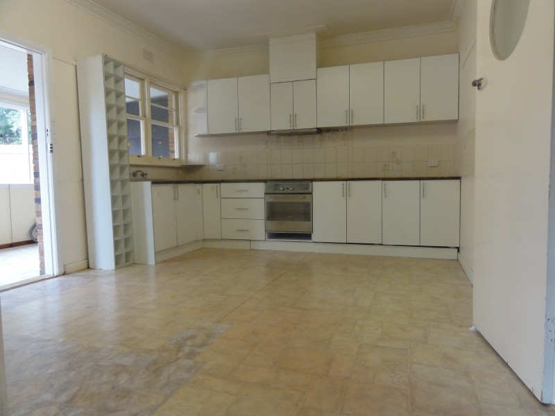 25 Tyrrell Avenue, Blackburn VIC 3130