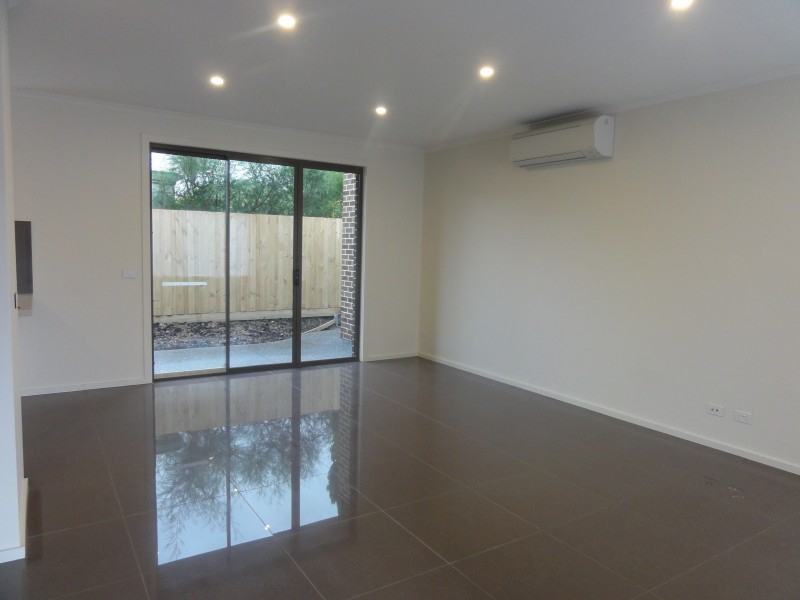 2/1 Peter Street, Box Hill North VIC 3129
