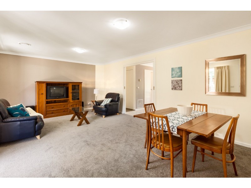 2/26 Canterbury Road, Blackburn South VIC 3130
