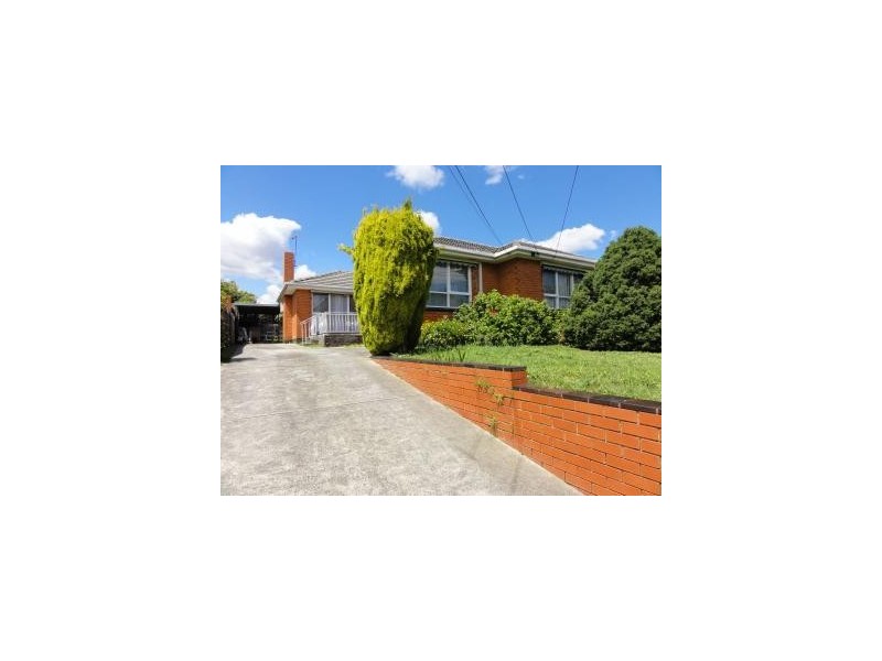 68 Lindisfarne Drive, Burwood East VIC 3151