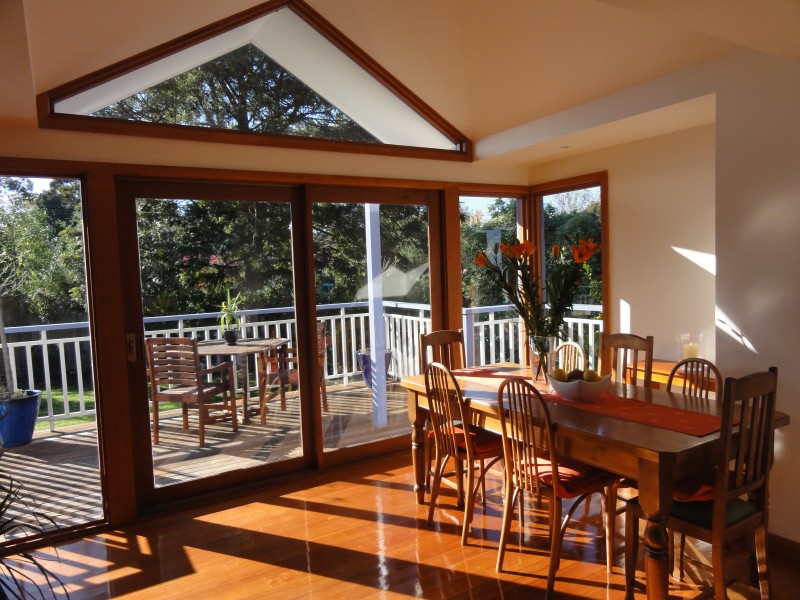 15 Rosslyn Street, Blackburn South VIC 3130