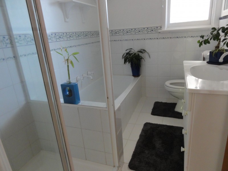 15 Rosslyn Street, Blackburn South VIC 3130