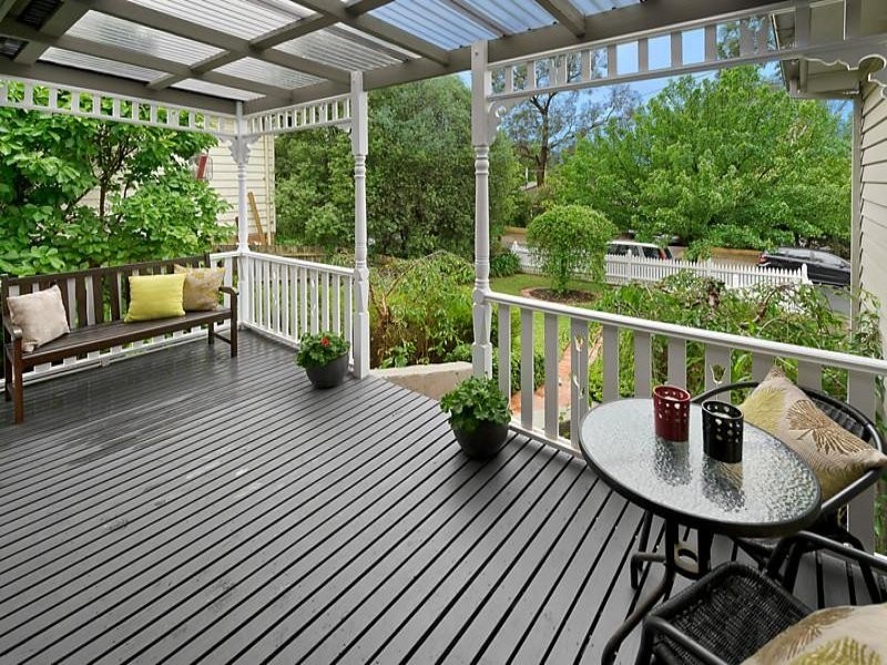 64 Kitchener Street, Box Hill South VIC 3128