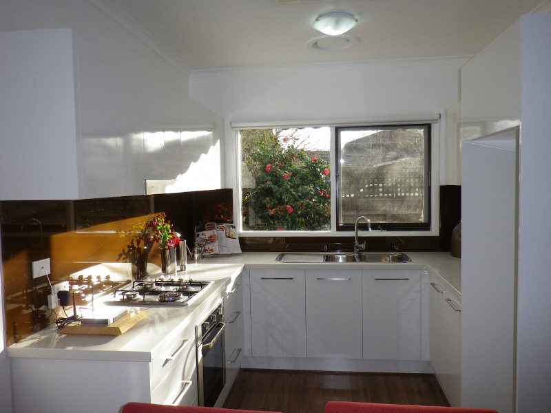 2/85 Clyde Street, Box Hill North VIC 3129