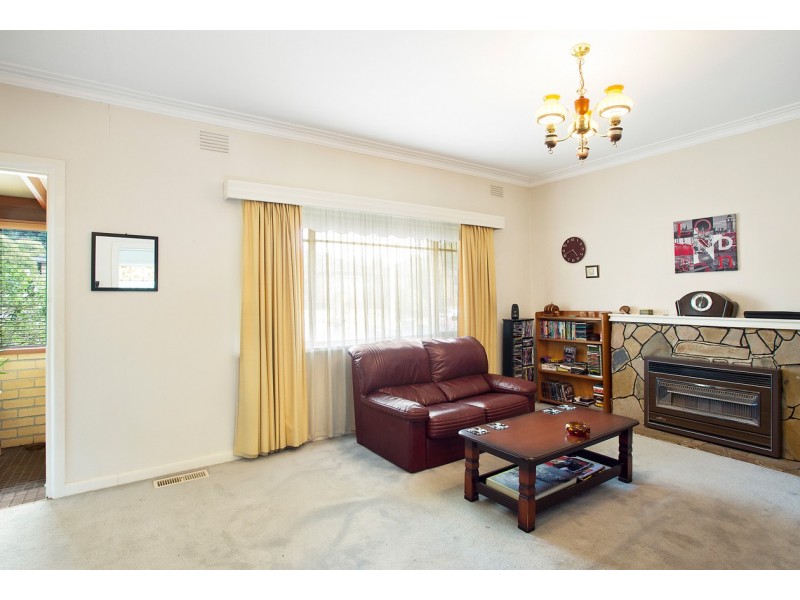 32  Karen Street, Box Hill North VIC 3129
