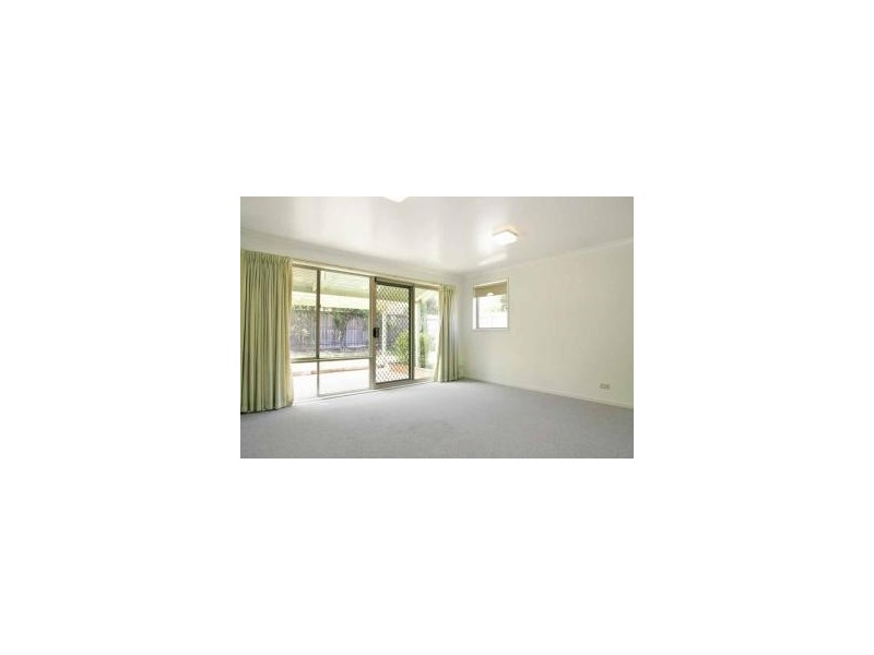 1 John Holland Court, Blackburn VIC 3130
