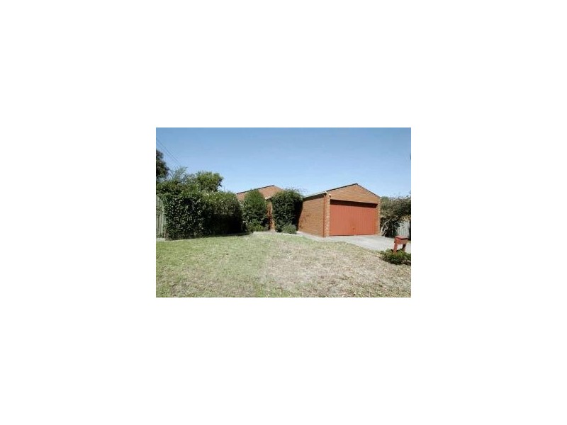 1 John Holland Court, Blackburn VIC 3130