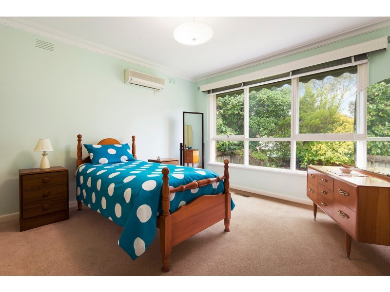 42 Bennett Street, Forest Hill VIC 3131
