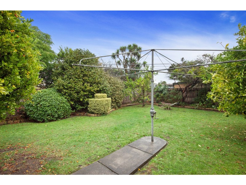 42 Bennett Street, Forest Hill VIC 3131