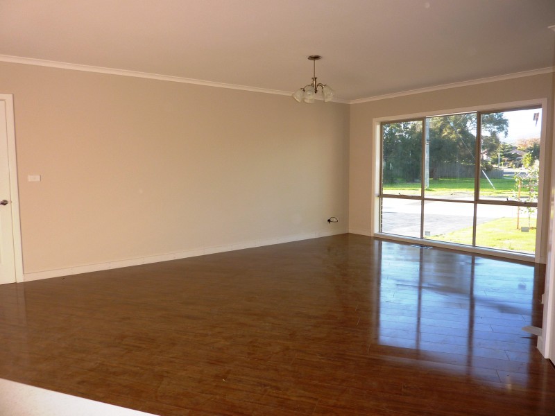 14C Lance Road, Bayswater VIC 3153