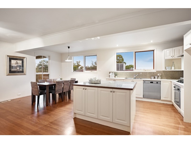 6  Omega Court, Mitcham VIC 3132