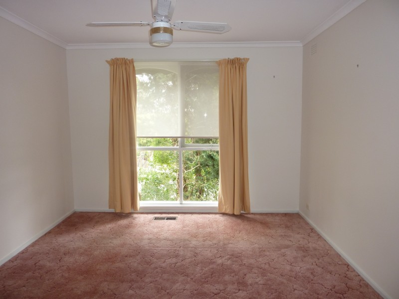 5 Ashburton Drive, Mitcham VIC 3132