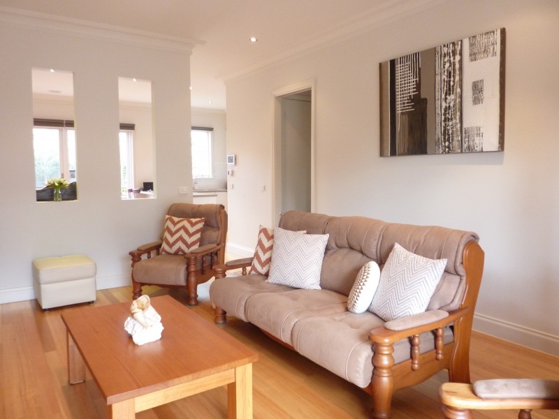 2/25 Quarry Road, Mitcham VIC 3132
