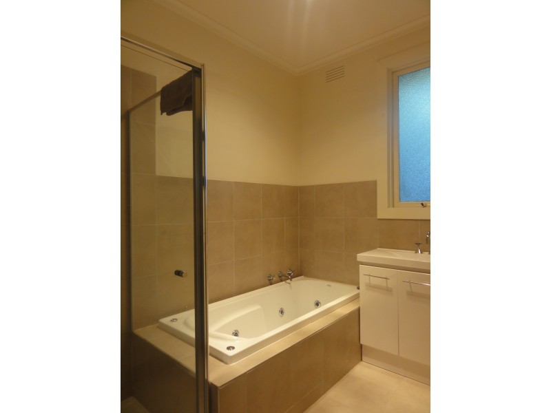 13 Browns Road, Nunawading VIC 3131