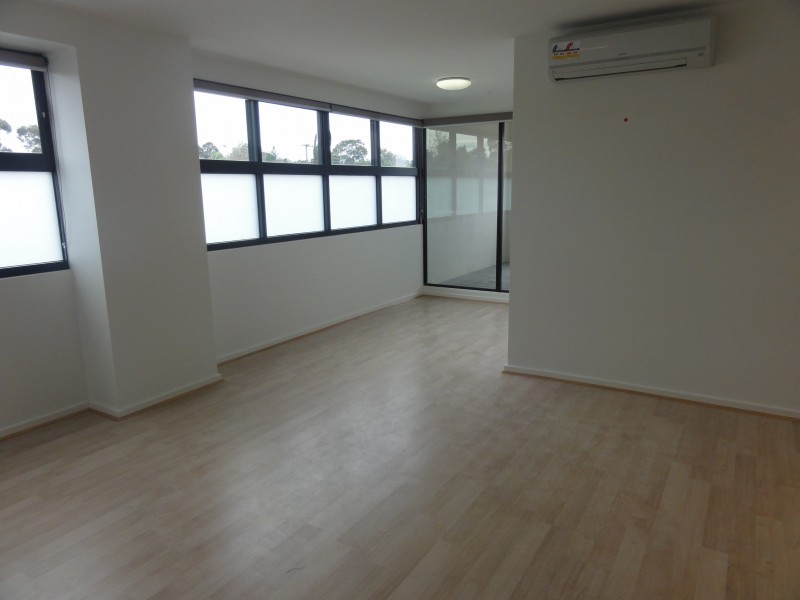 296-310 Middleborough Road, Blackburn VIC 3130