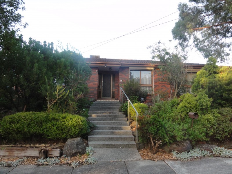 90 Orient Avenue, Mitcham VIC 3132
