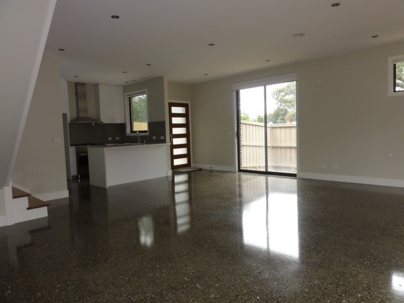 1/299 Springvale Road, Forest Hill VIC 3131