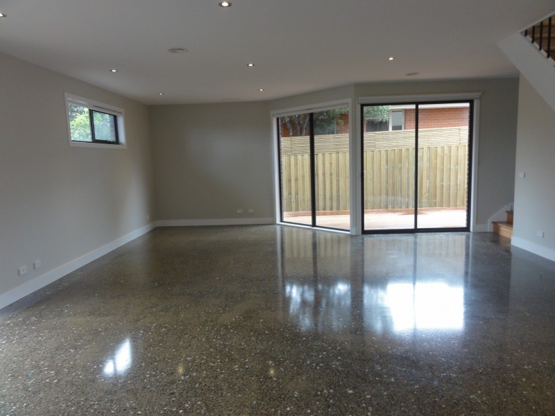 1/299 Springvale Road, Forest Hill VIC 3131