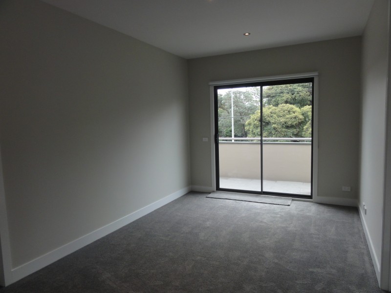 1/299 Springvale Road, Forest Hill VIC 3131