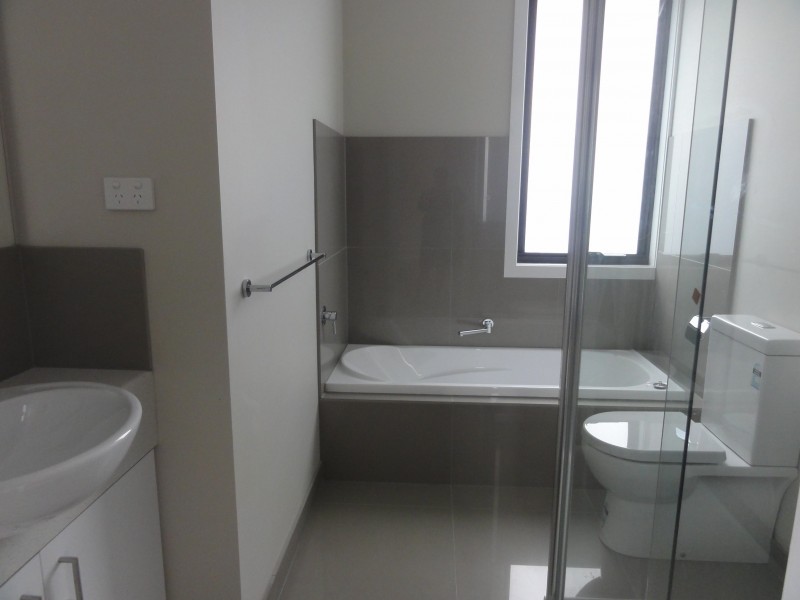 1/299 Springvale Road, Forest Hill VIC 3131