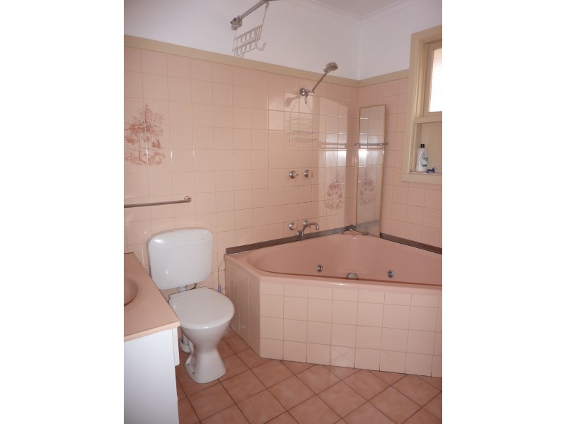 1/203 Highbury Road, Burwood VIC 3125