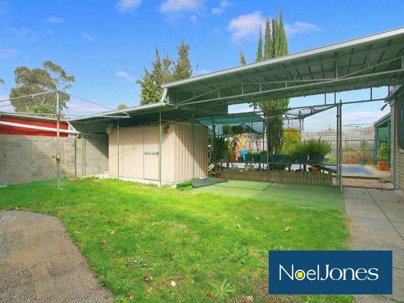 24 Coomoora  Road, Springvale South VIC 3172