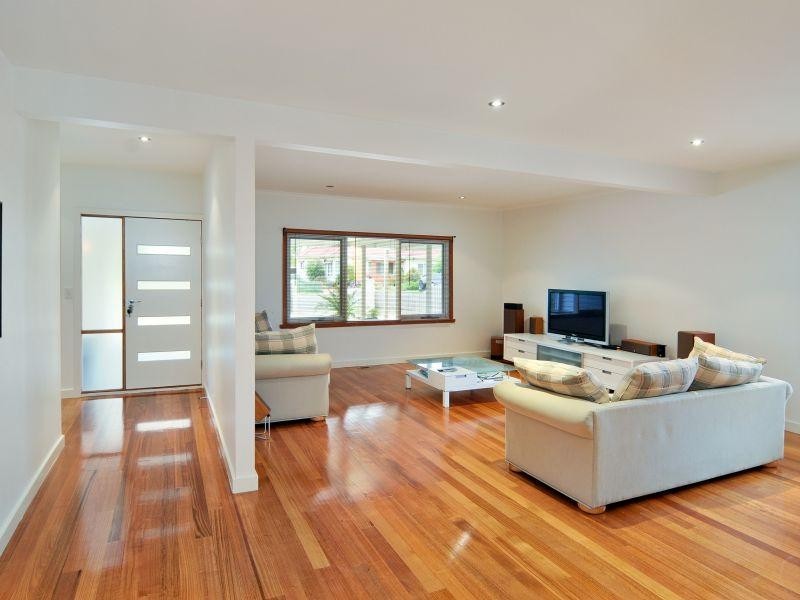 32 Charlton Street, Blackburn North VIC 3130