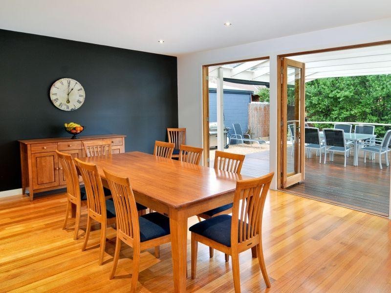 32 Charlton Street, Blackburn North VIC 3130